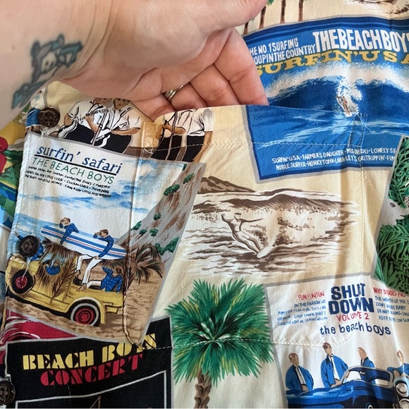 The Beach Boys X Reyn Spooner vacation tropical button up shirt - Picture 7 of 10